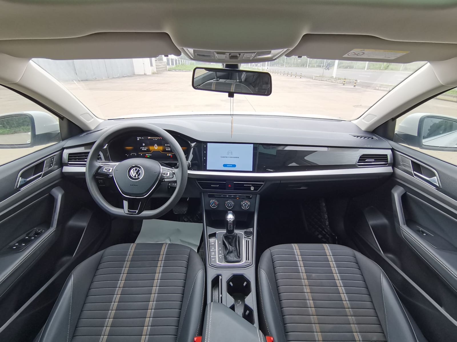 Volkswagen Lavida 280TSI DSG Comfort Edition