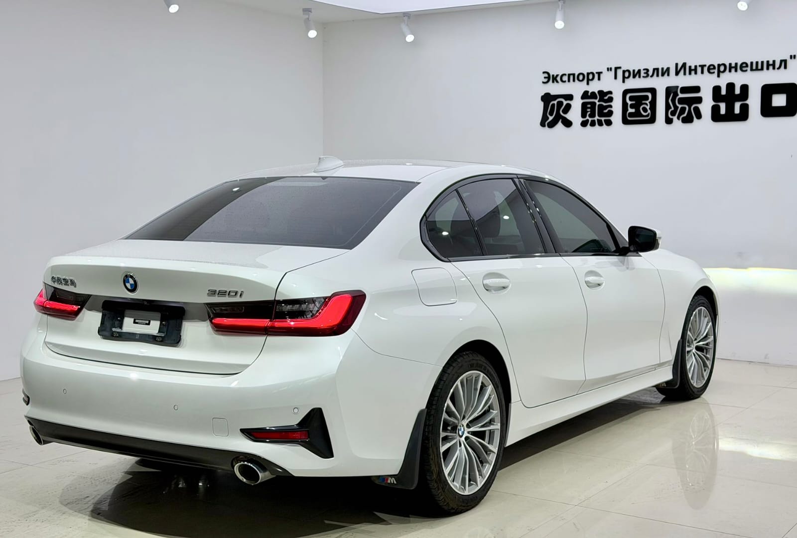 BMW 3 Series 320i M