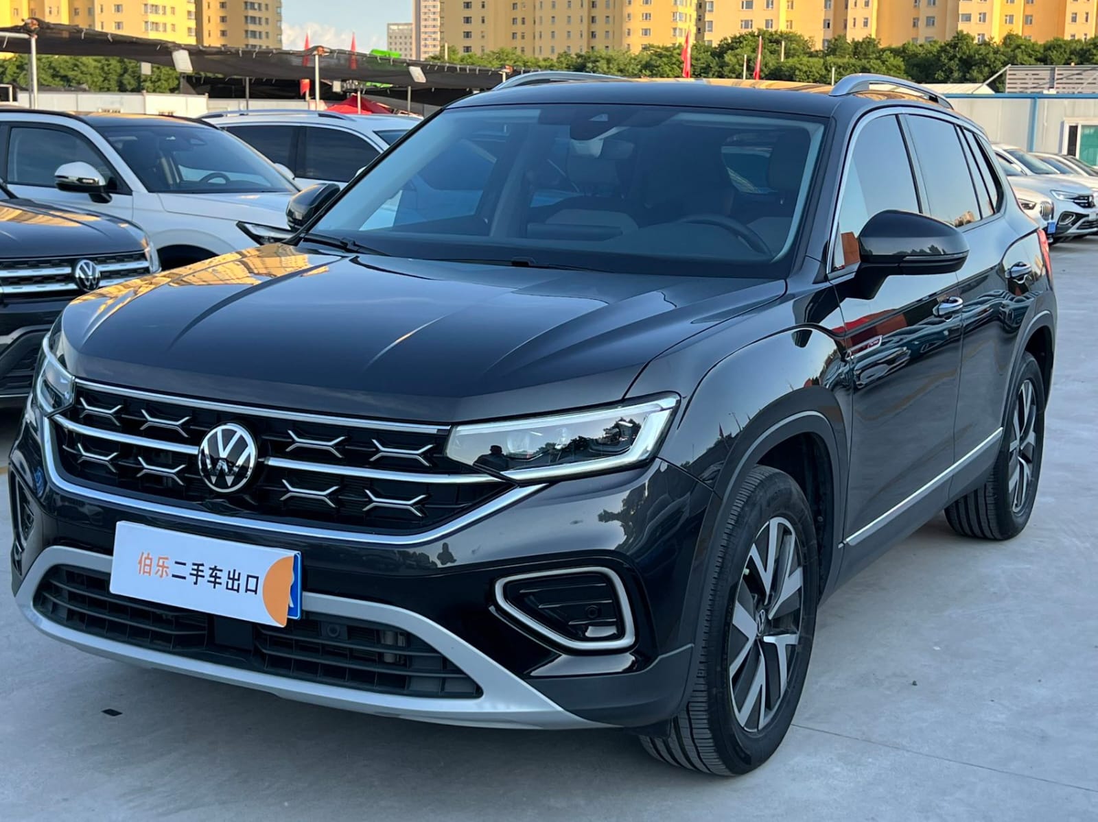 Volkswagen Tayron 280 TSI Deluxe Plus Premium Edition