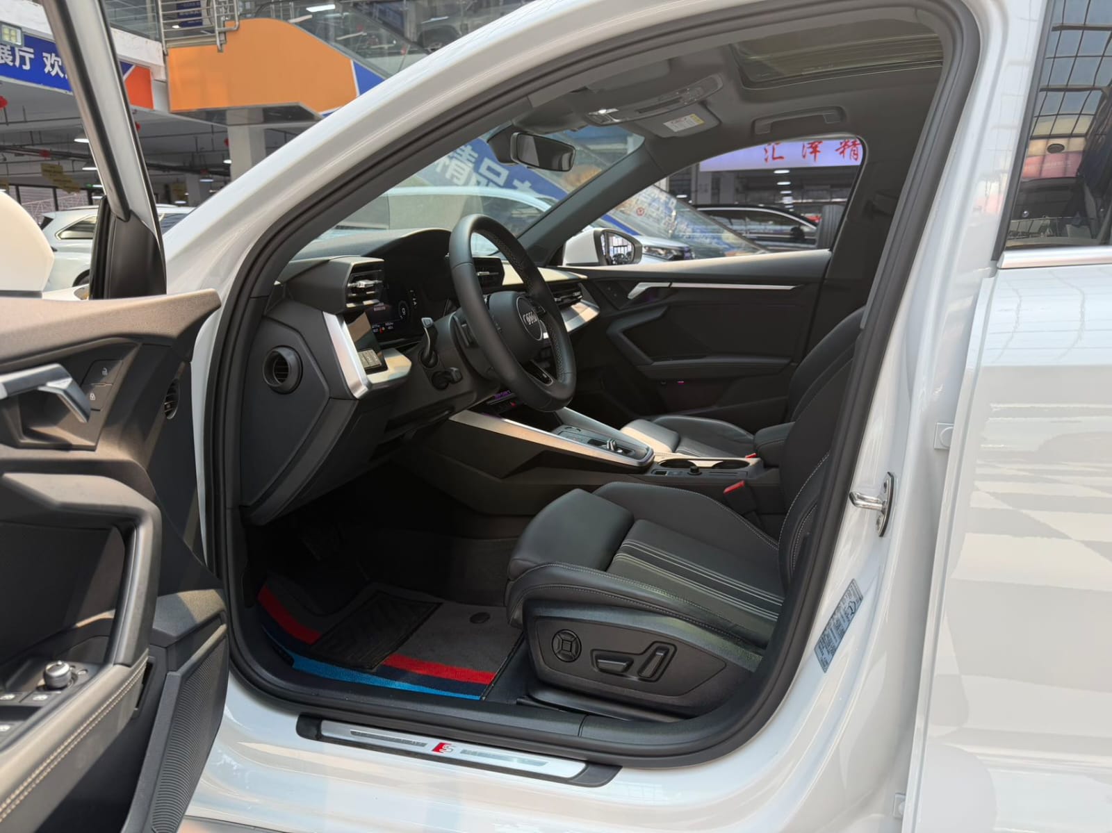 Audi A3L Limousine