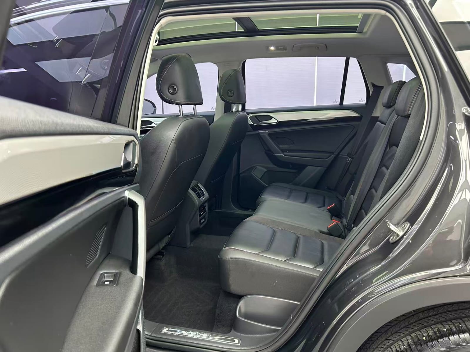 Volkswagen Tayron 280 TSI Intelligent