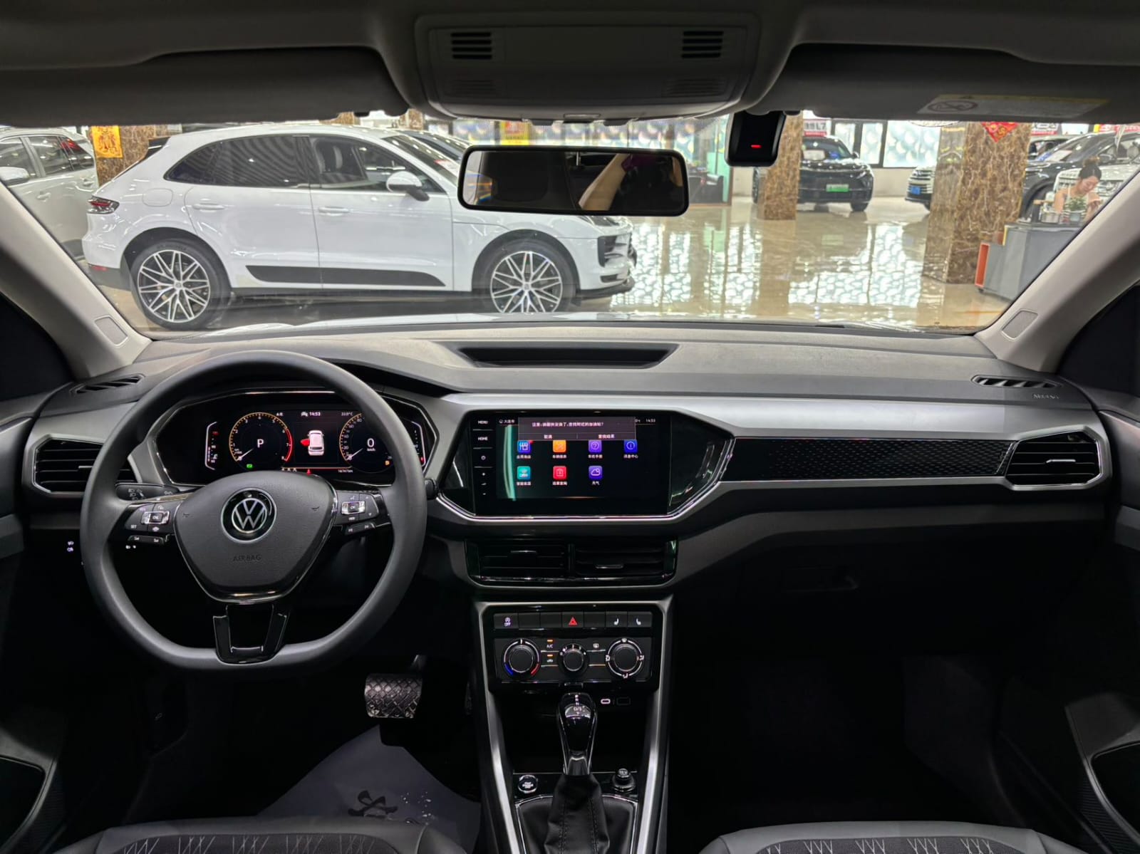 Volkswagen T-Cross 1.5L Comfort Edition