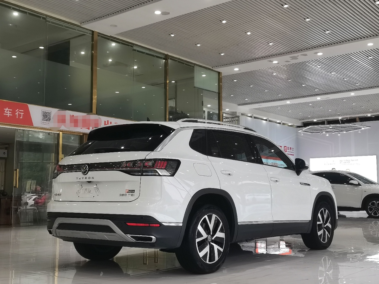 Volkswagen Tayron 280 TSI Deluxe Plus Premium Edition