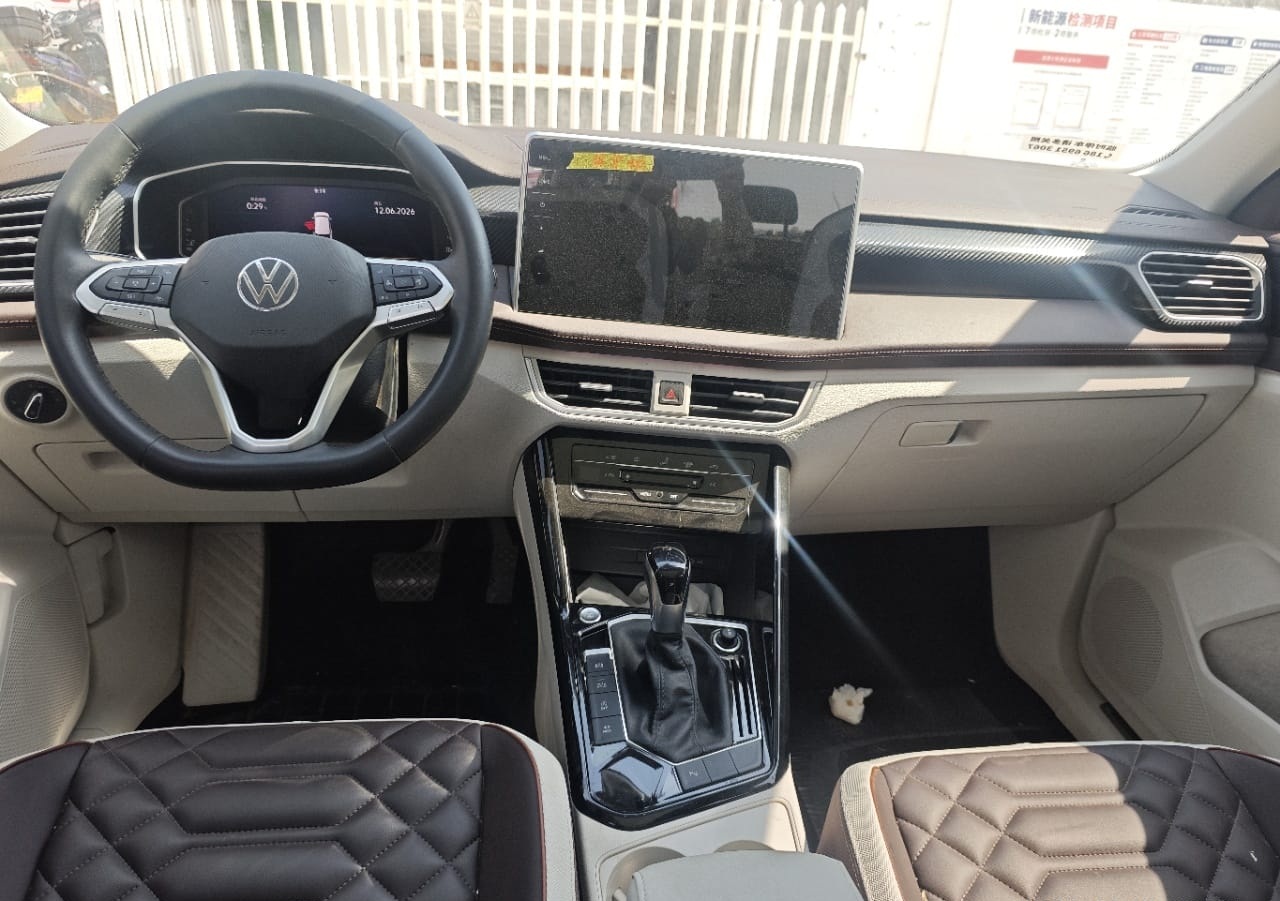 Volkswagen Tayron 280 TSI Deluxe Plus Premium Edition