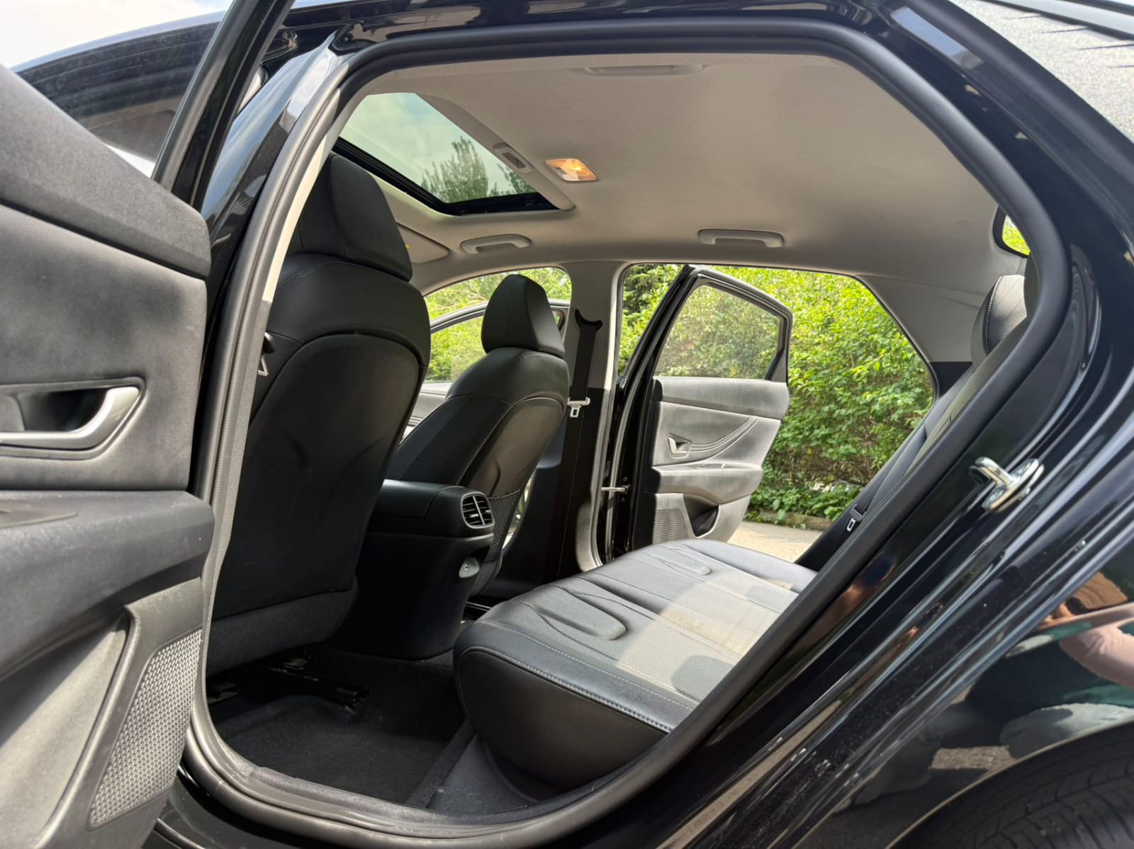 Hyundai Elantra 1.5L CVT LUX