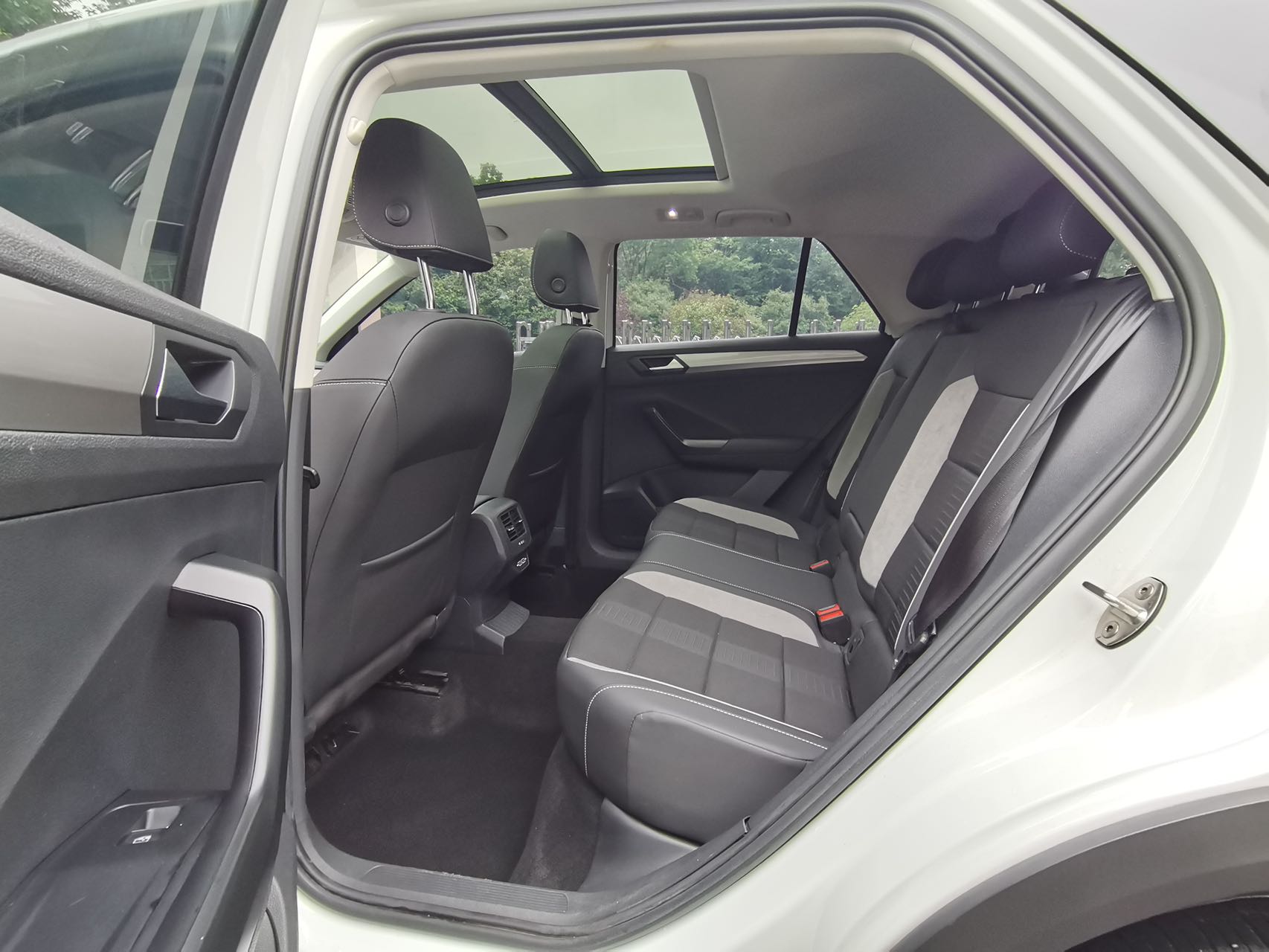 Volkswagen T-Roc Tango 280 TSI DSG Elite Intelligent Edition
