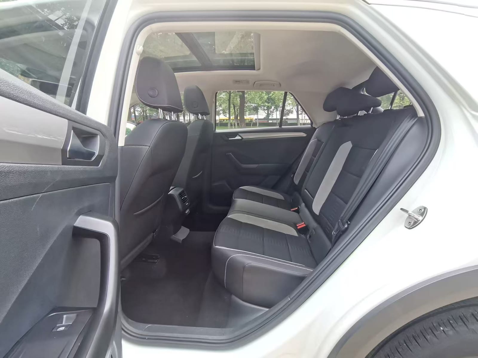 Volkswagen T-Roc Tango 280 TSI DSG Elite Intelligent Edition
