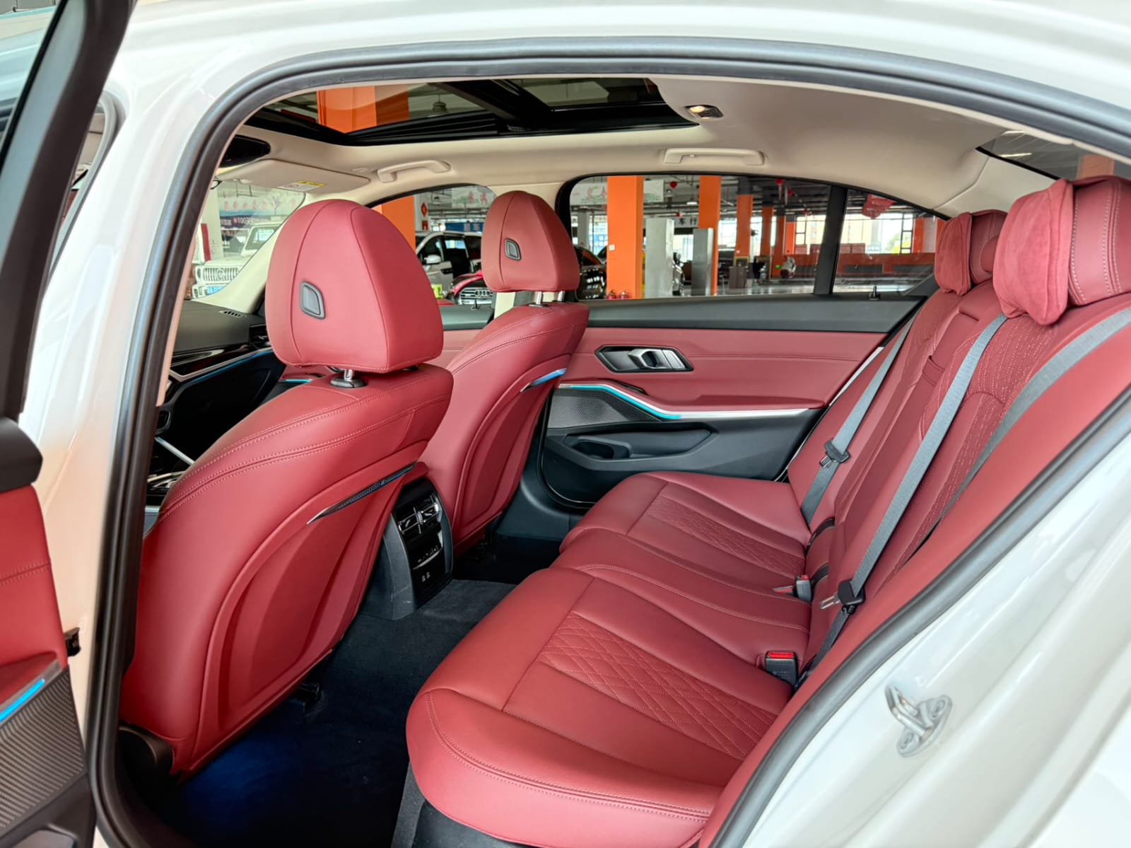 BMW 3 Series 320Li M Sport Suite