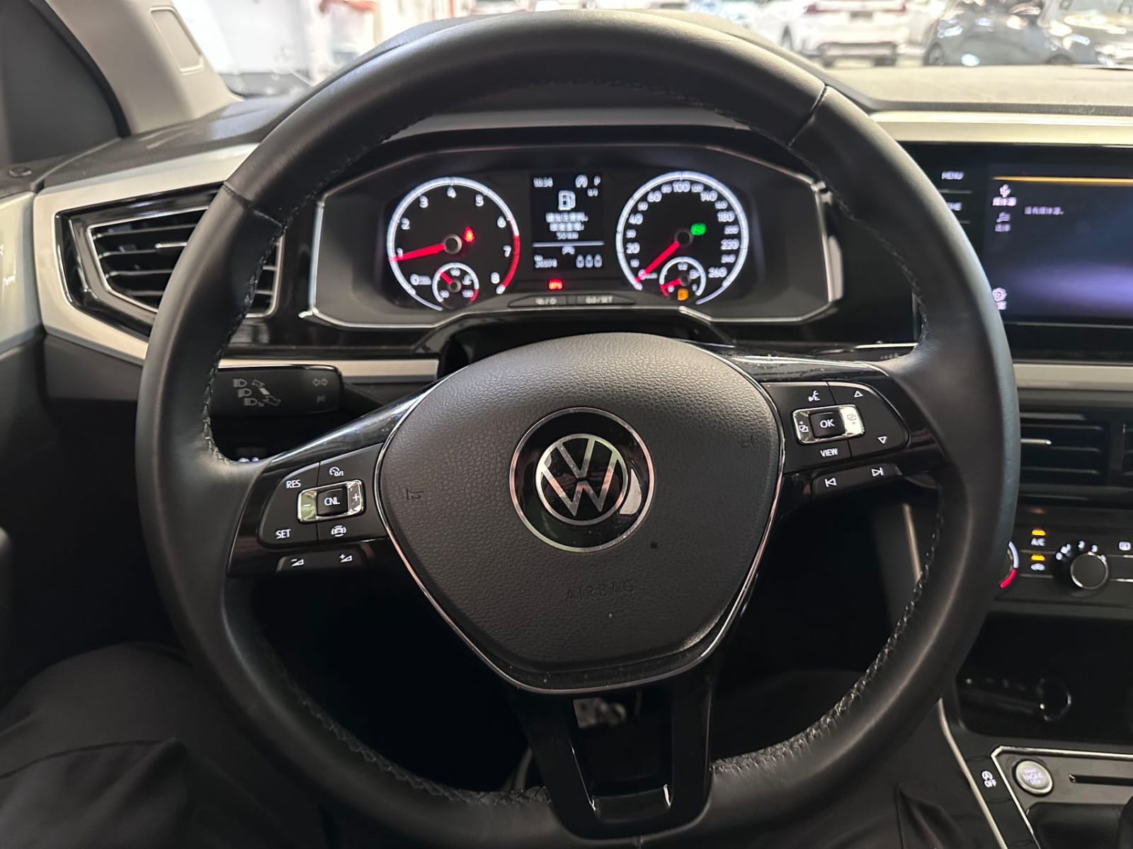 Volkswagen Polo Plus 1.5L