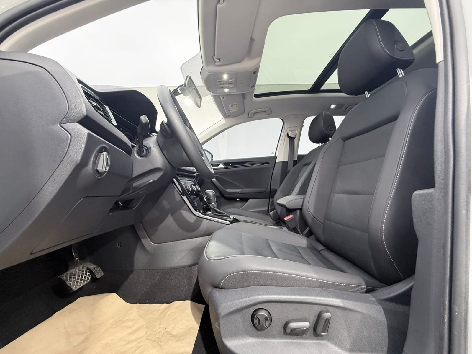 Volkswagen T-ROC 280TSI Comfort Plus