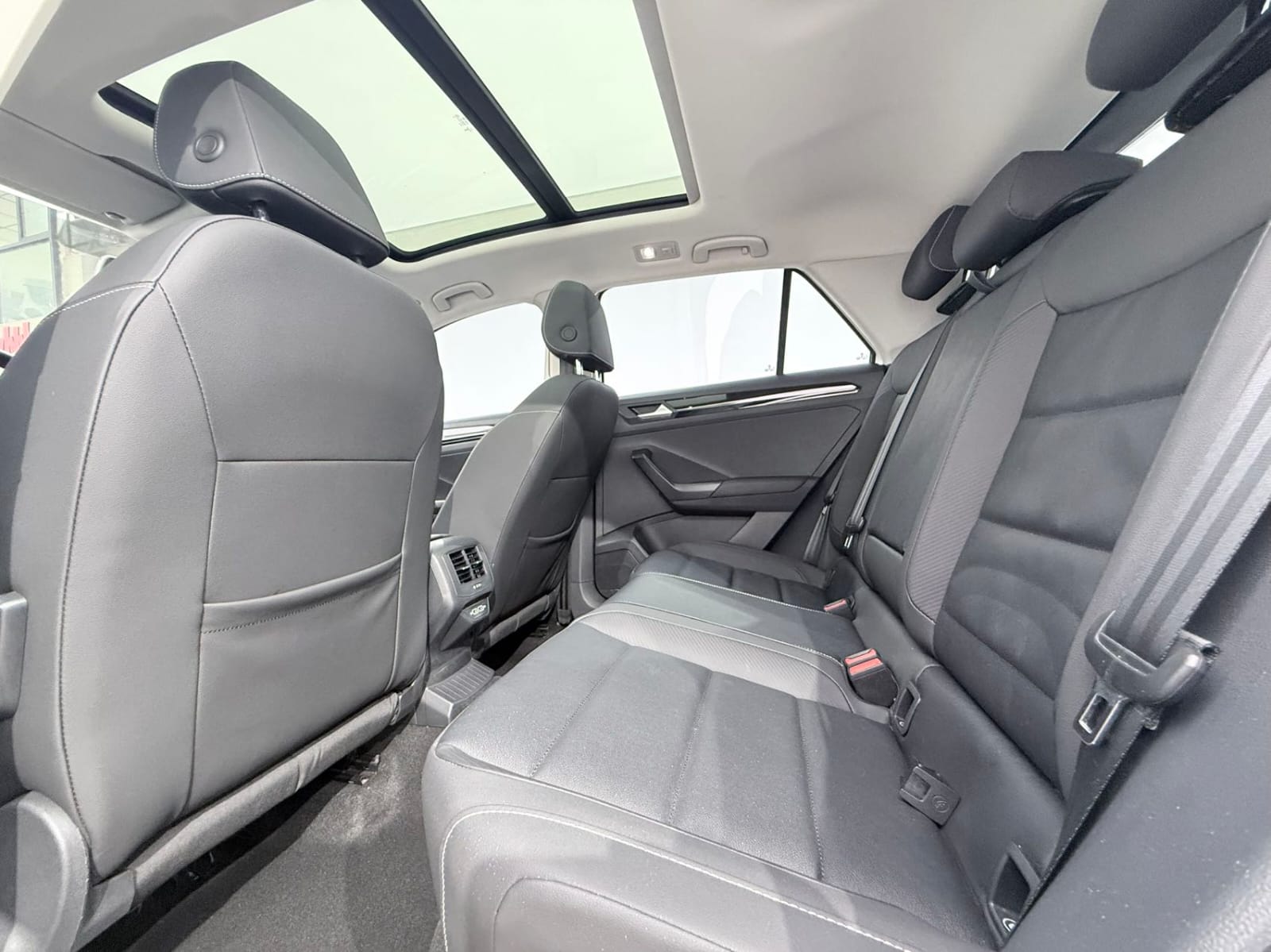 Volkswagen T-ROC 280TSI Comfort Plus