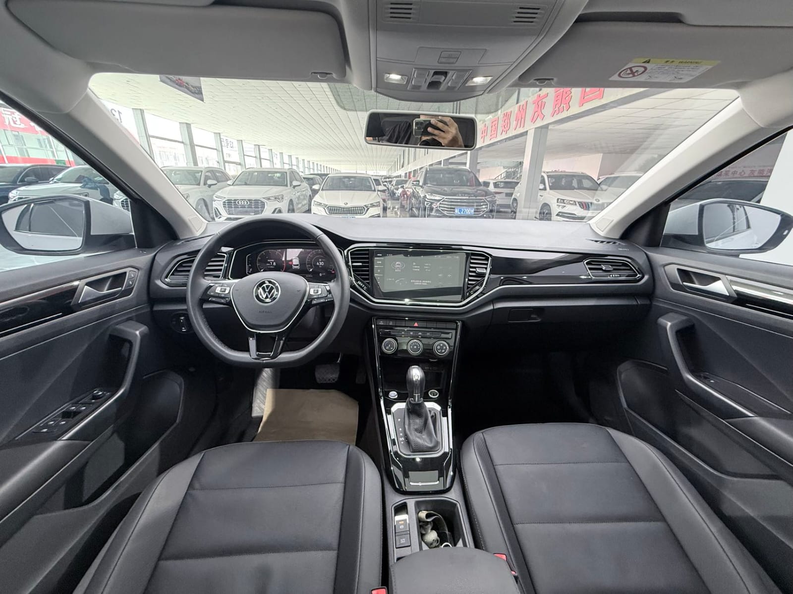 Volkswagen T-ROC 280TSI Comfort Plus