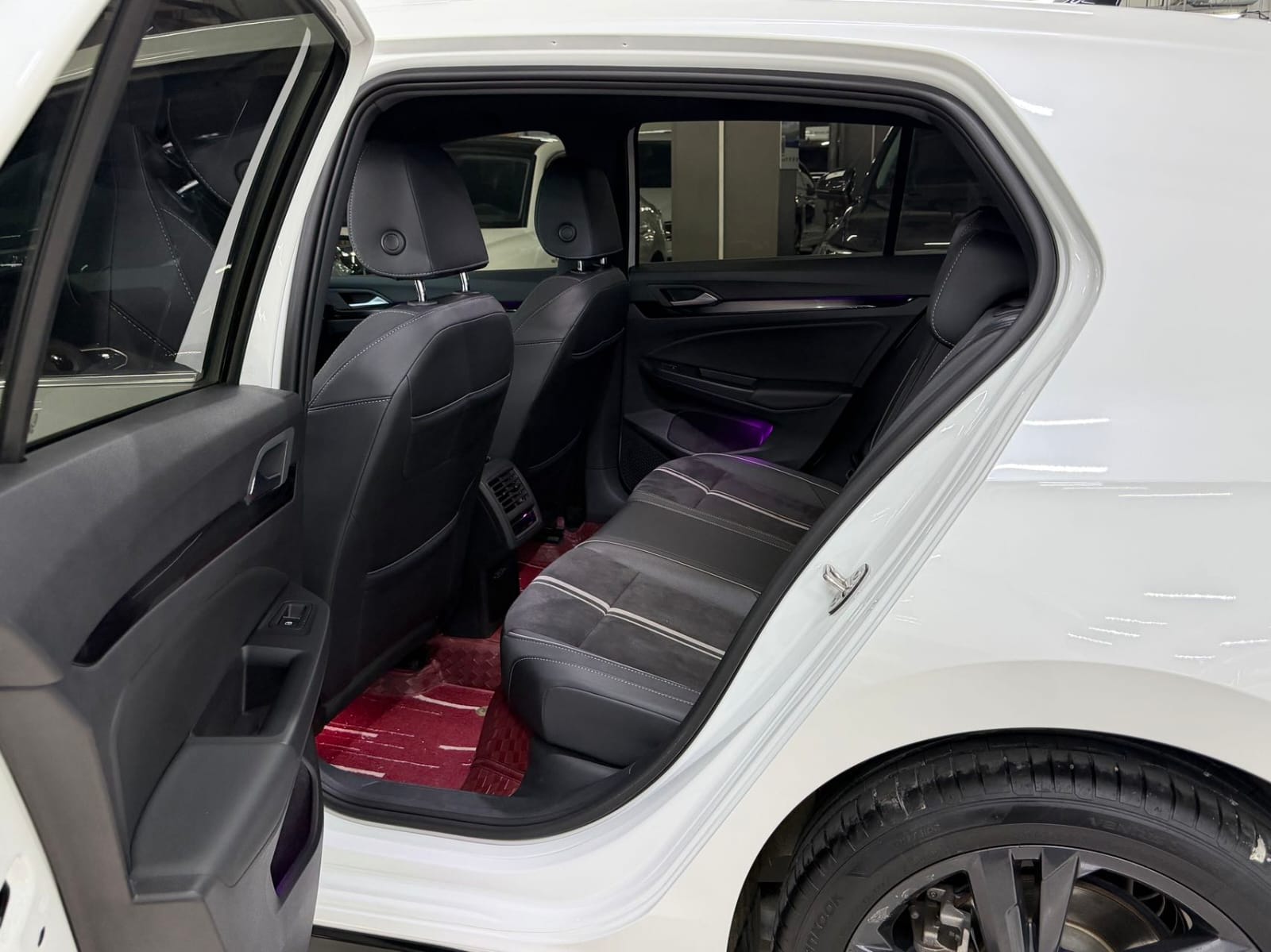 Volkswagen Golf 280TSI DSG R-Line Lite