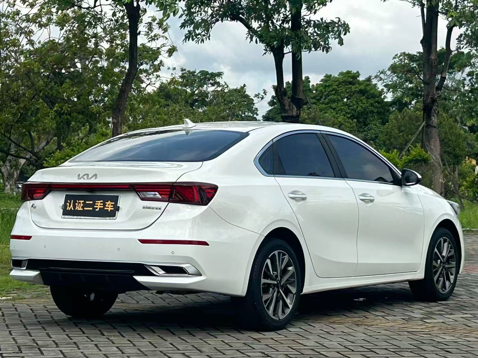 Kia K3 1.5L модная версия