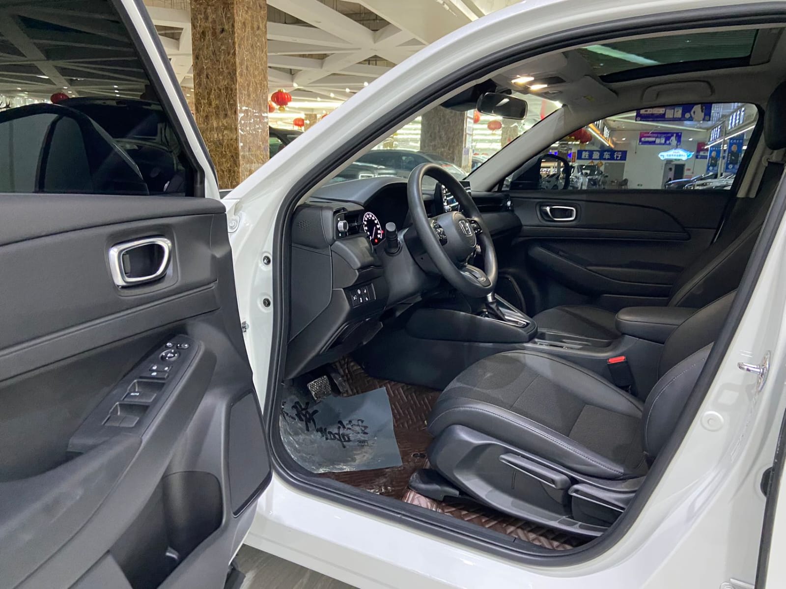 Honda Vezel 1.5L Technology Edition