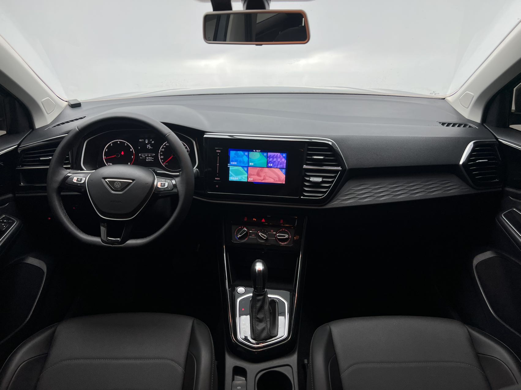 Jetta VS5 280TSI Automatic Enjoy Pro