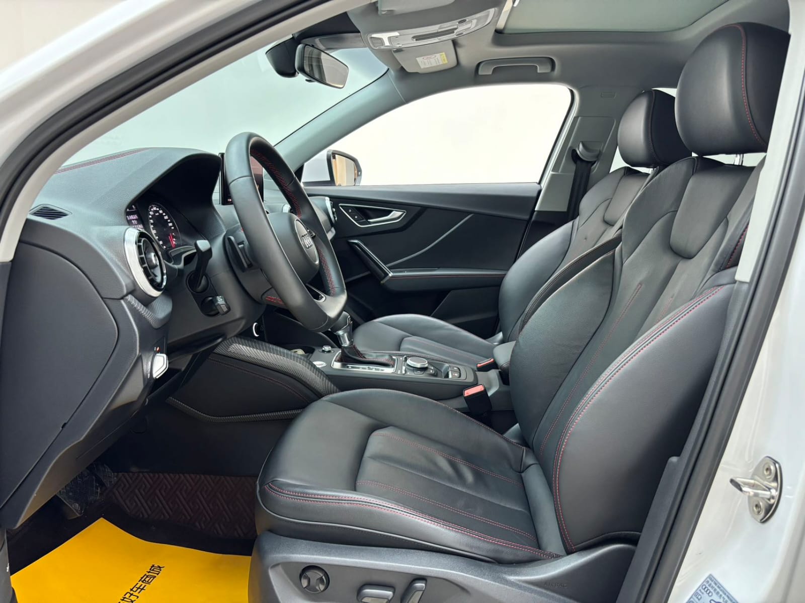 Audi Q2L 35 TFSI Aggressive Dynamic