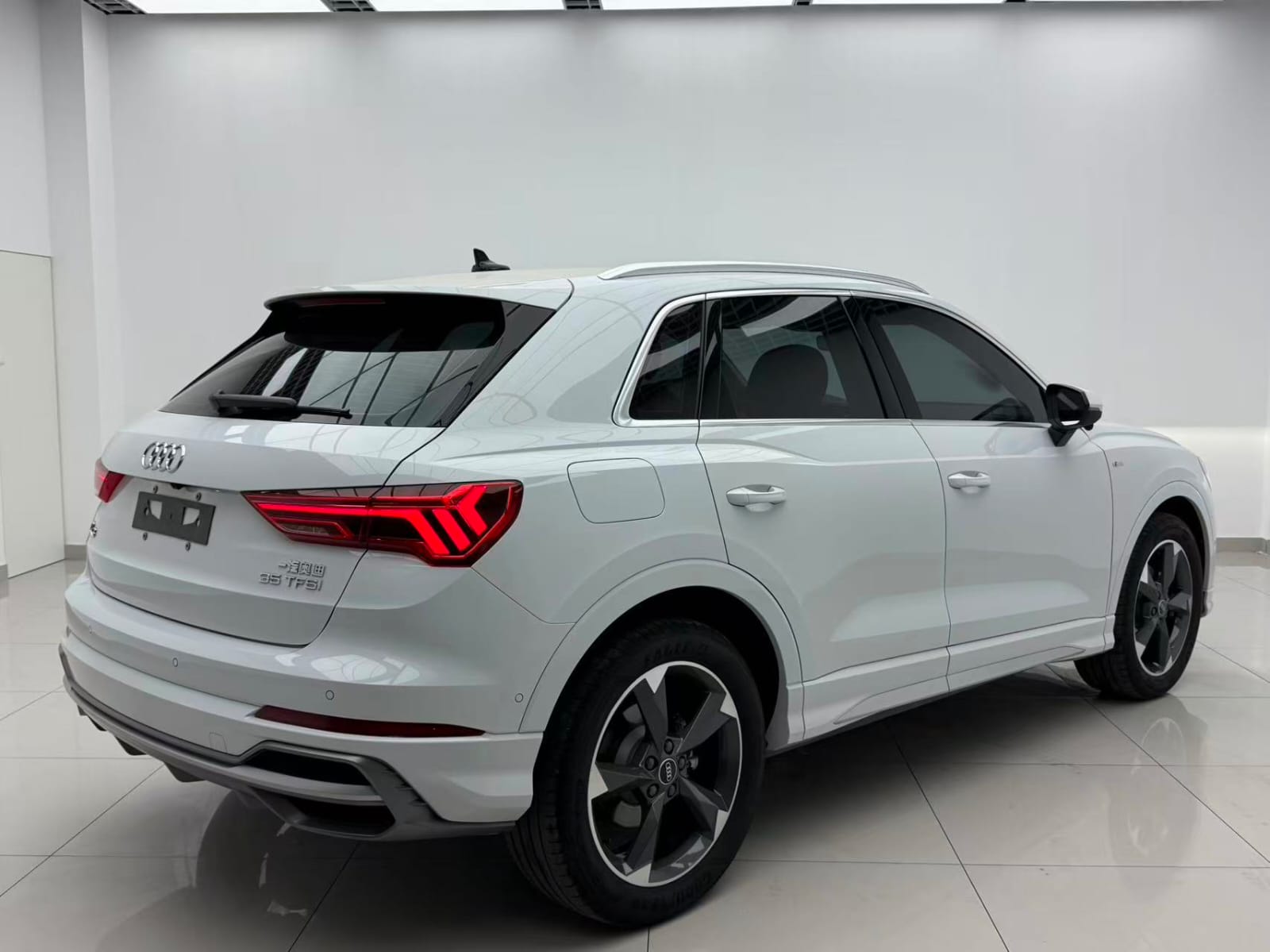 Audi Q3 35 TFSI Dynamic Fashion