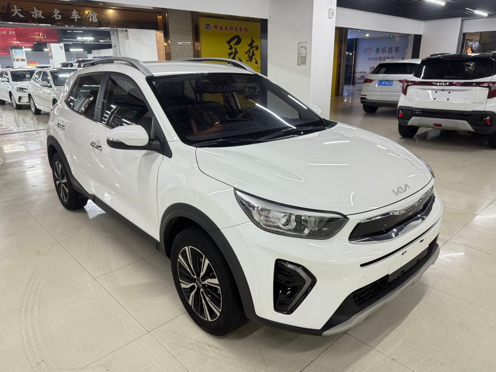 Kia KX1 Modified Version 1.4L CVT
