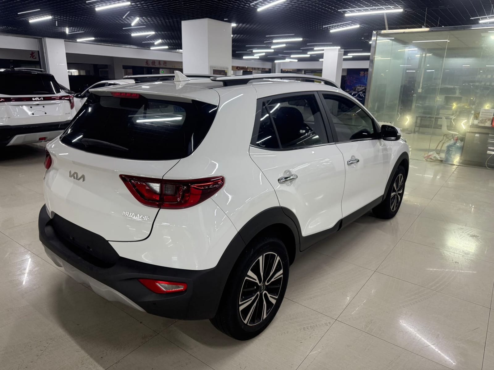 Kia KX1 Modified Version 1.4L CVT