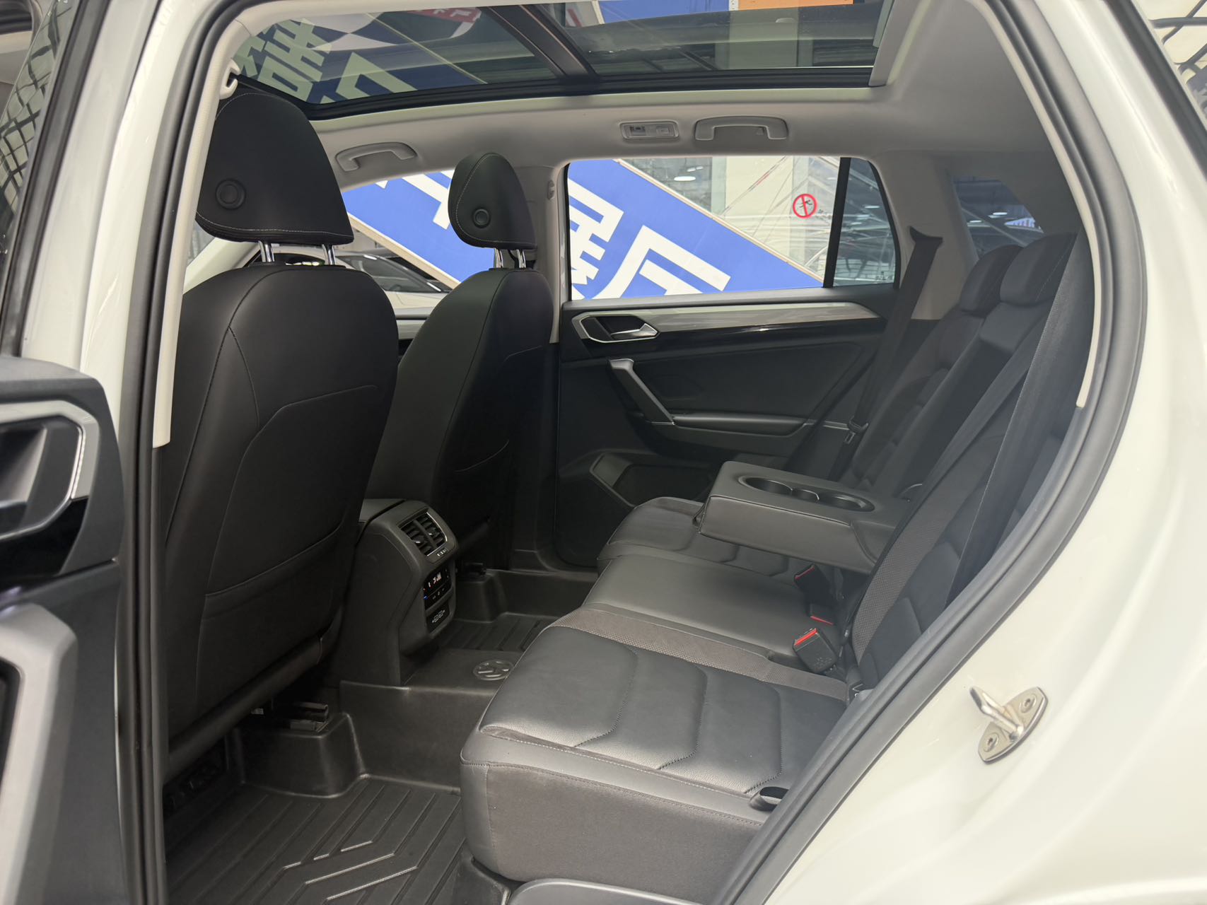 Volkswagen Tayron 280TSI