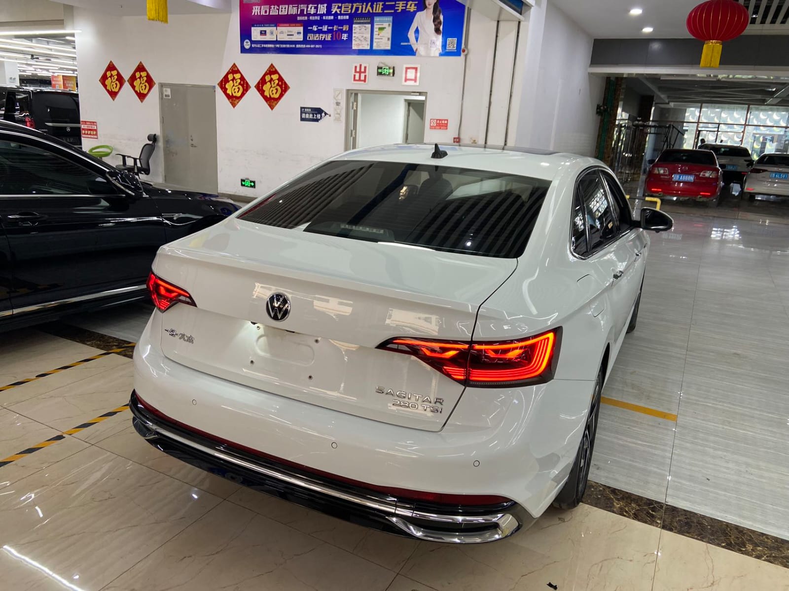 Volkswagen Sagitar 280TSI DSG Oversight Lite