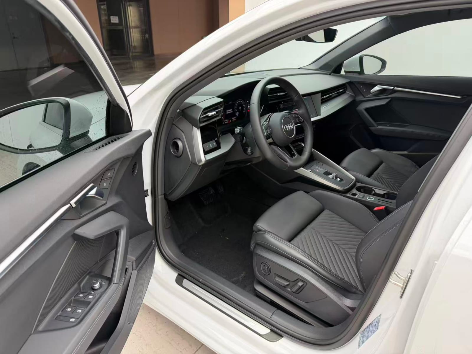 Audi A3L 35TFSI Comfortable Elegant Edition