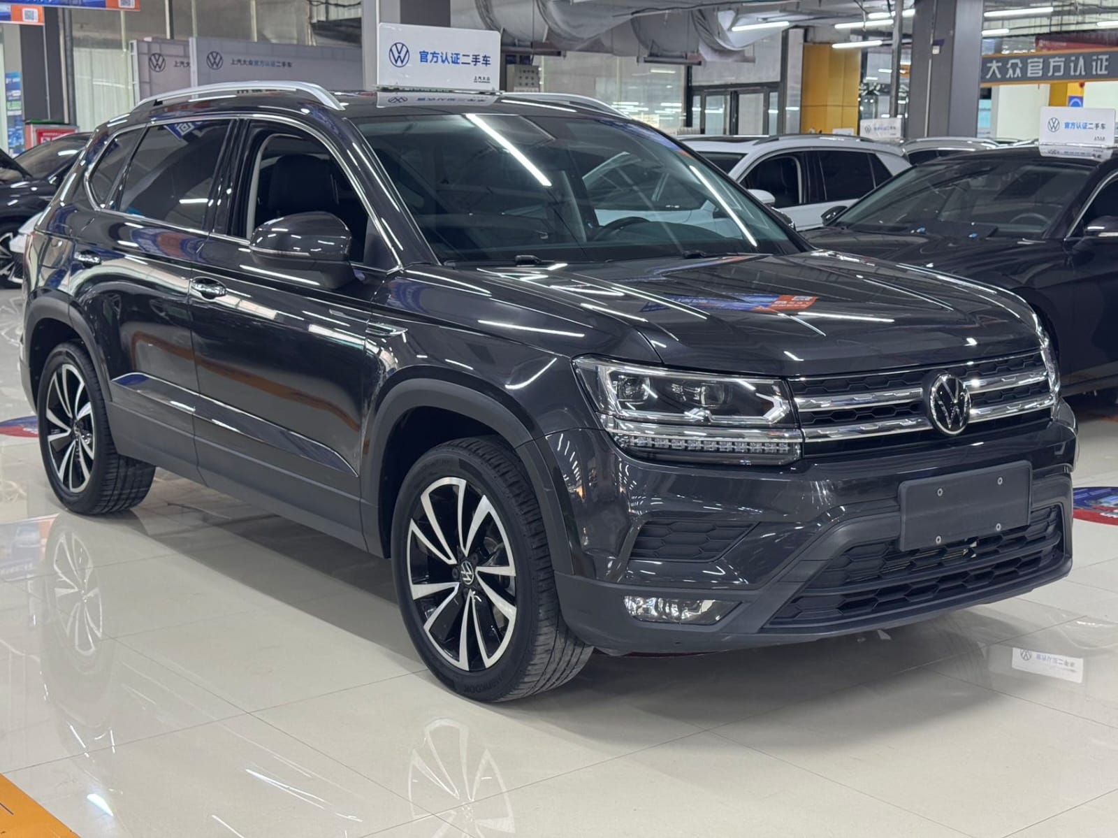 Volkswagen Tharu 280TSI Deluxe Edition