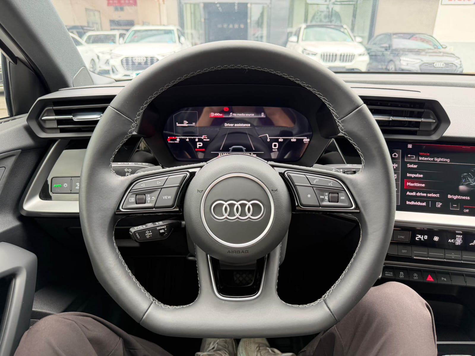 Audi A3 Limousine 35 TFSI Luxury Sport