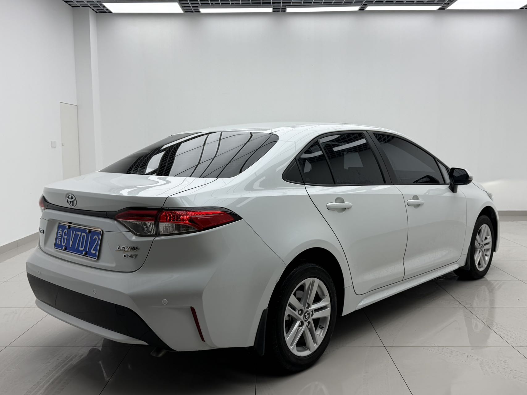 Toyota Levin 185T CVT Deluxe Edition