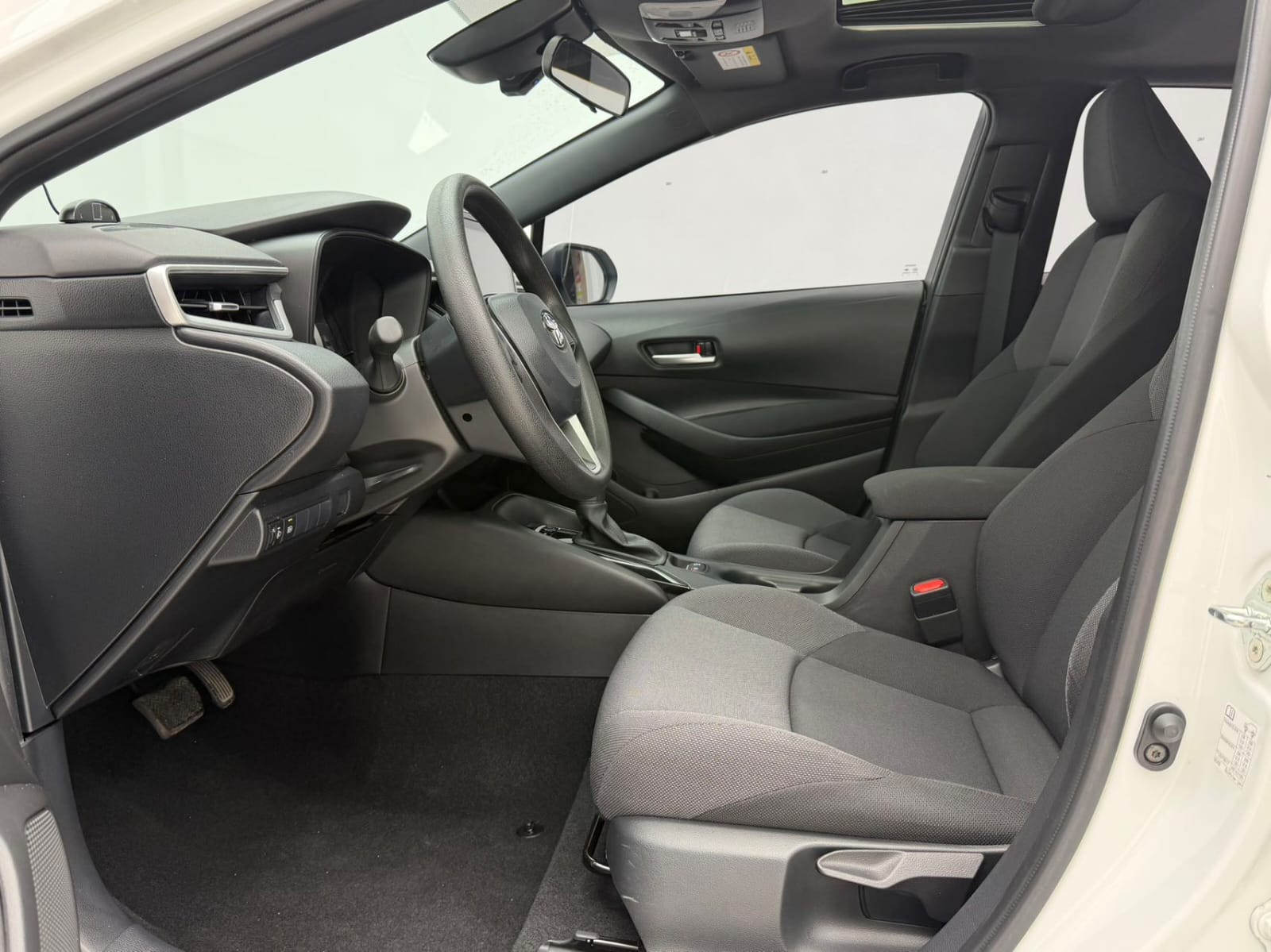 Toyota Levin 185T CVT Deluxe Edition