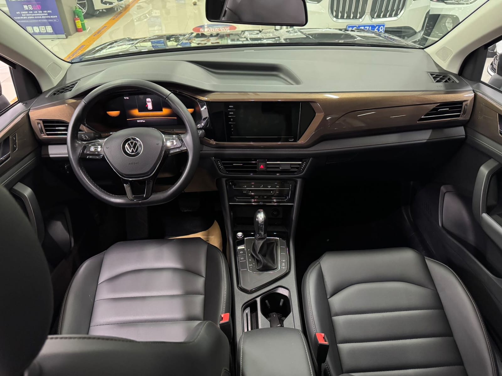 Volkswagen Tharu 280TSI Comfort Edition
