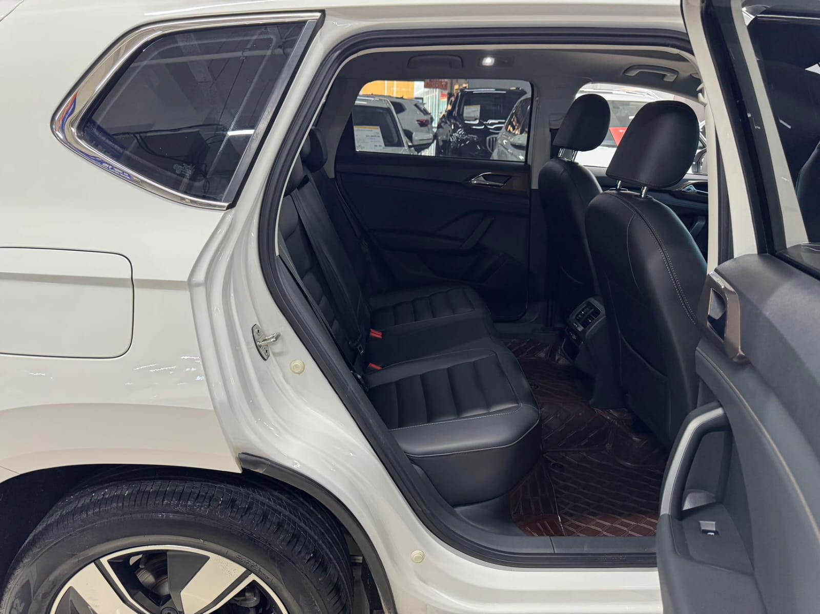 Volkswagen Tharu 280TSI Comfort Edition