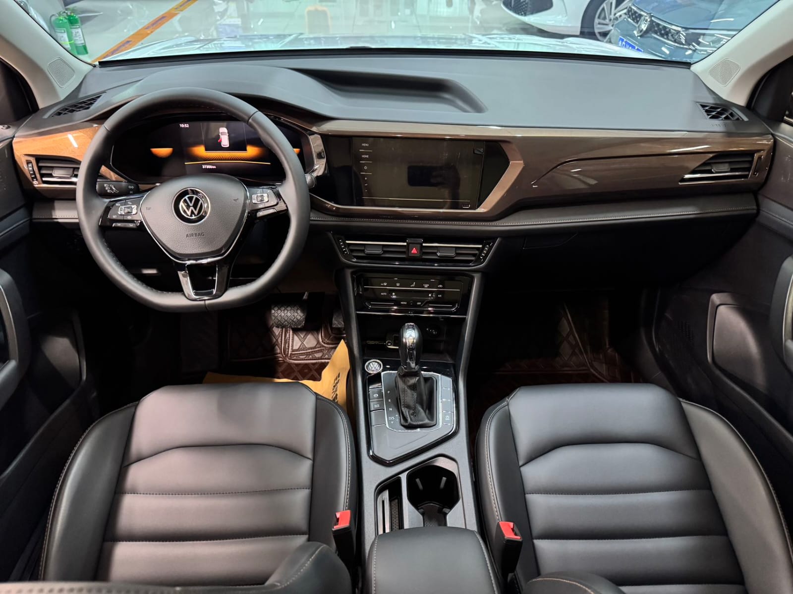 Volkswagen Tharu 280TSI Comfort Edition