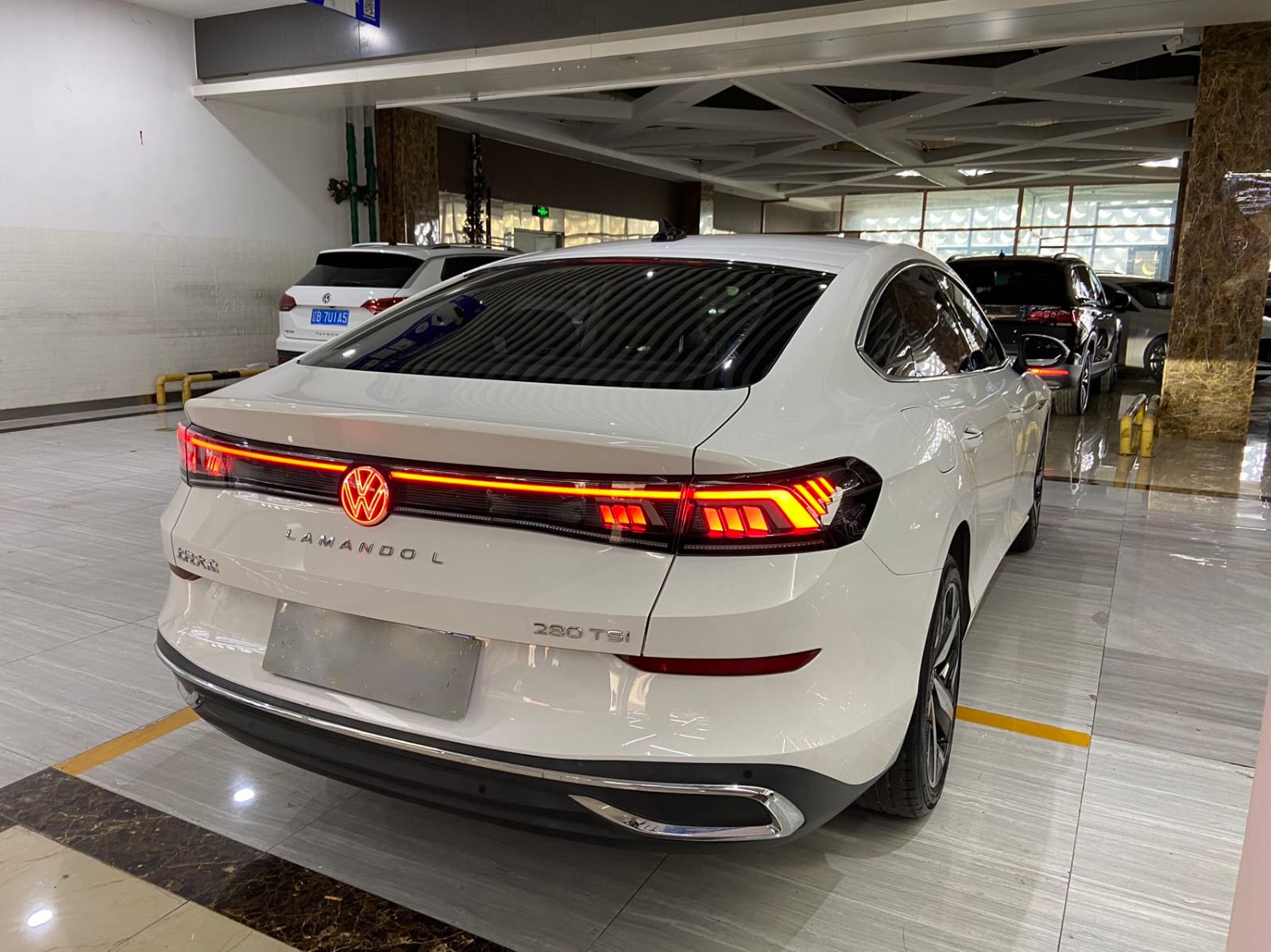 Volkswagen Lamando L 280TSI