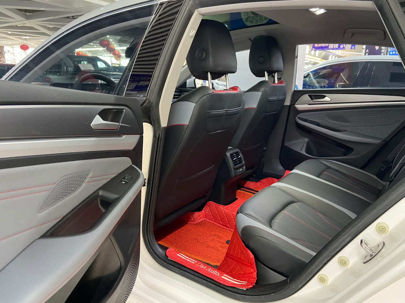 Volkswagen Lamando L 280TSI