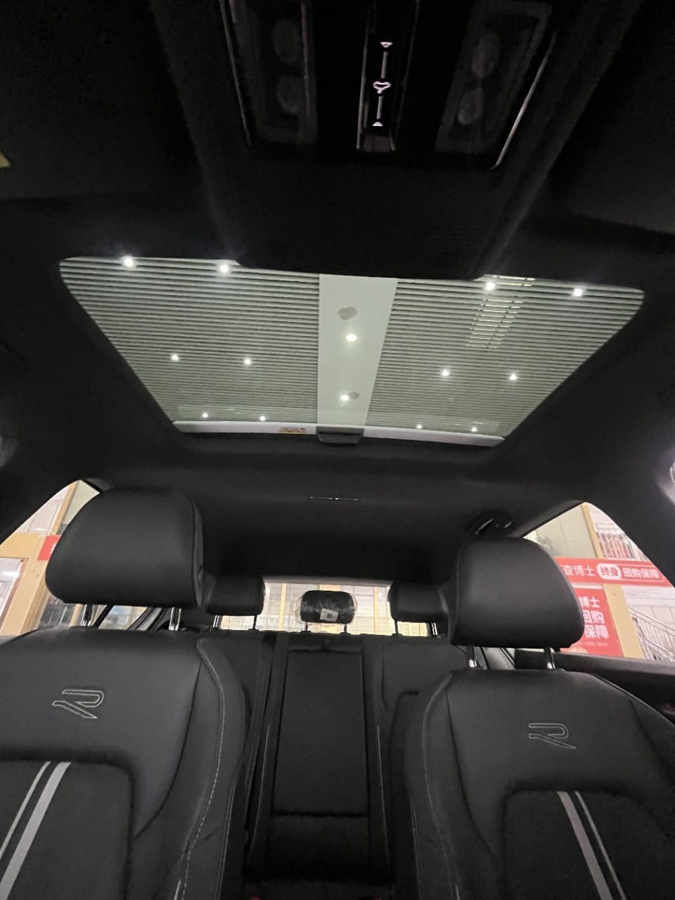 Volkswagen Golf 280TSI DSG R-Line Lite