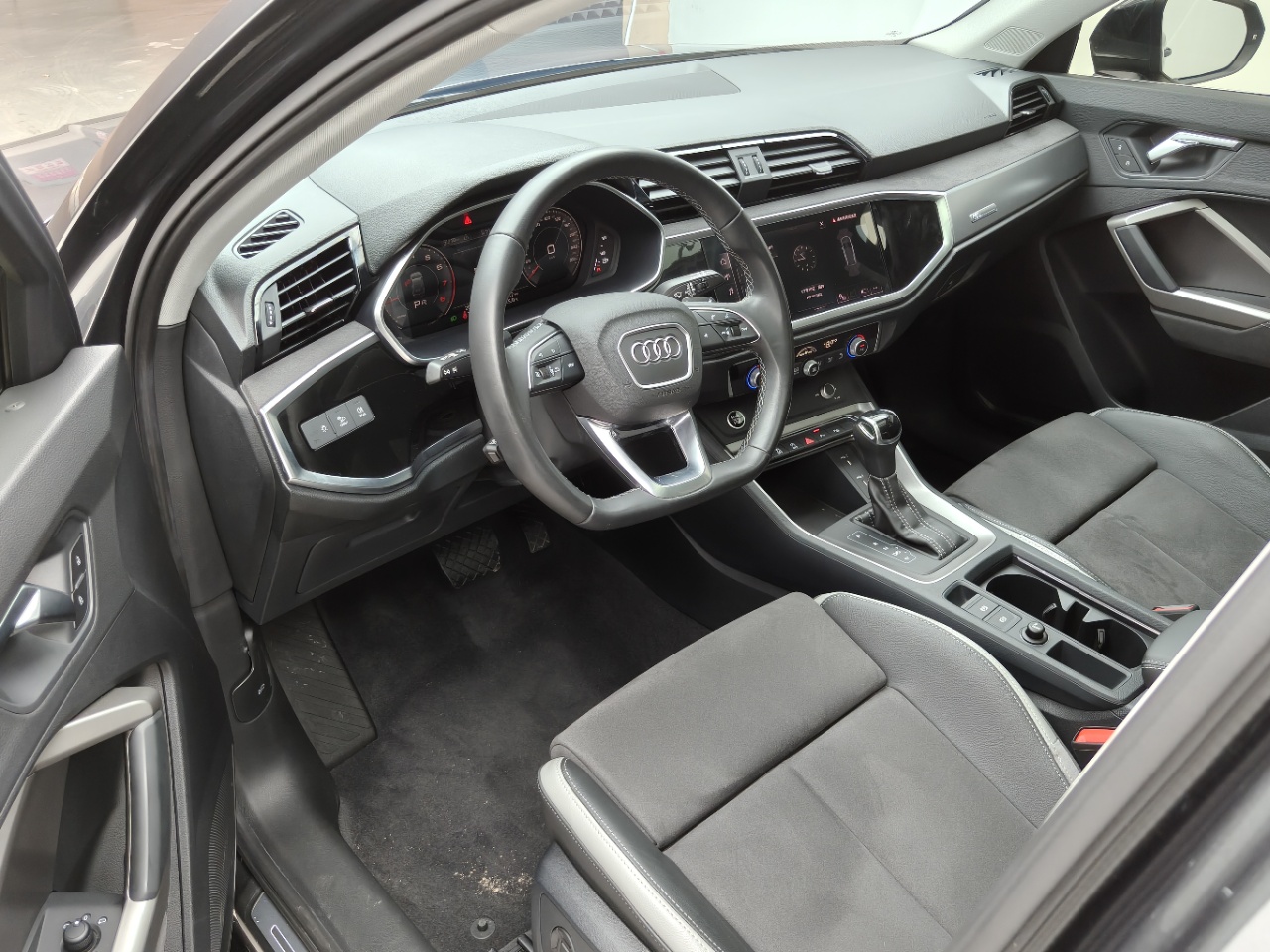 Audi Q3 35 TFSI Sport Edition