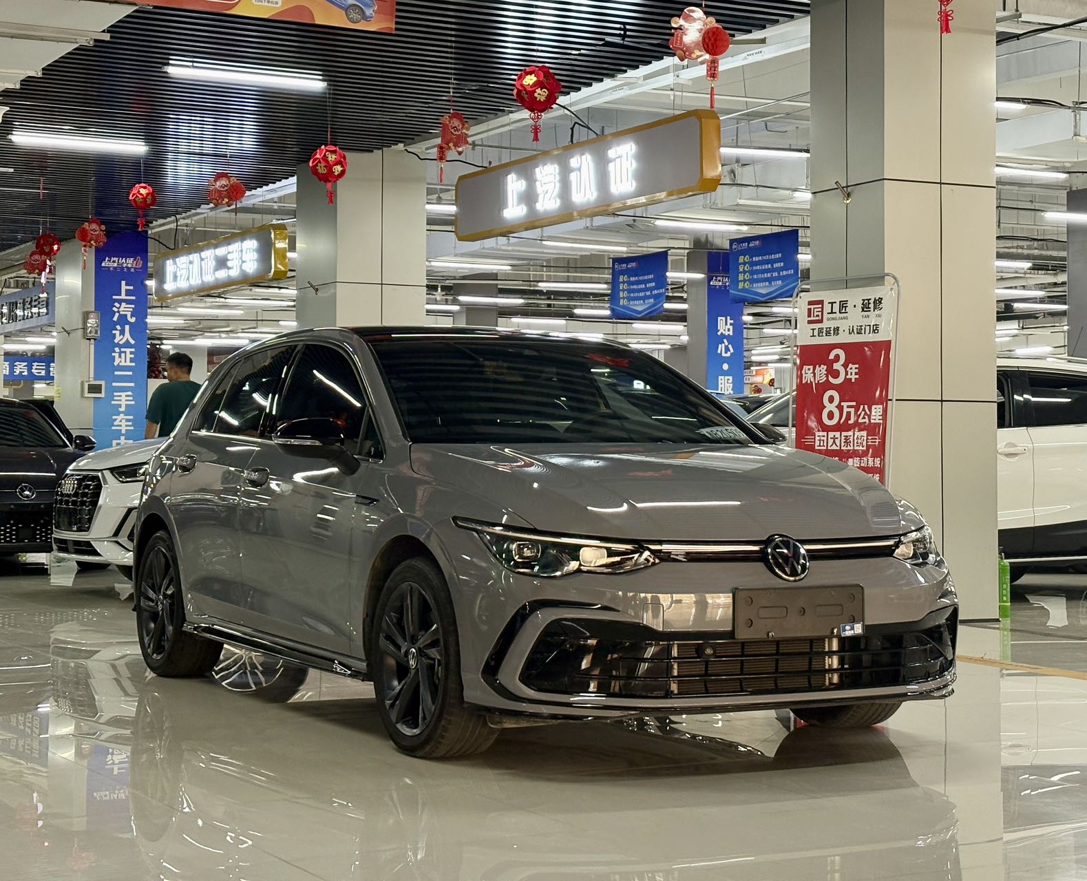 Volkswagen Golf 280TSI DSG R-Line