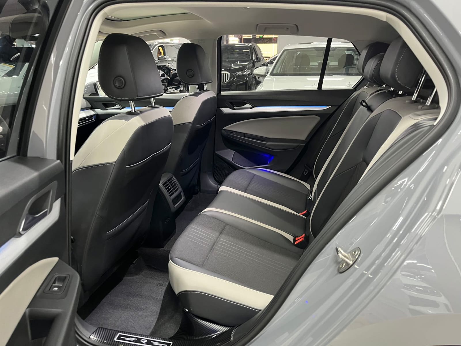 Volkswagen Golf 280TSI DSG Pro