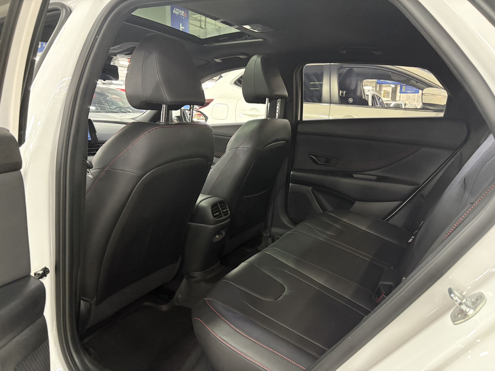 Hyundai Elantra 240TGDi Premium Edition