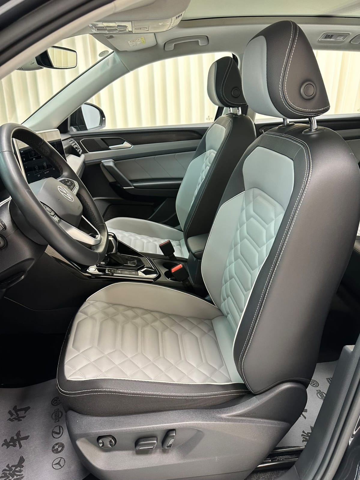 Volkswagen Tayron 280TSI Deluxe Plus Premium Edition