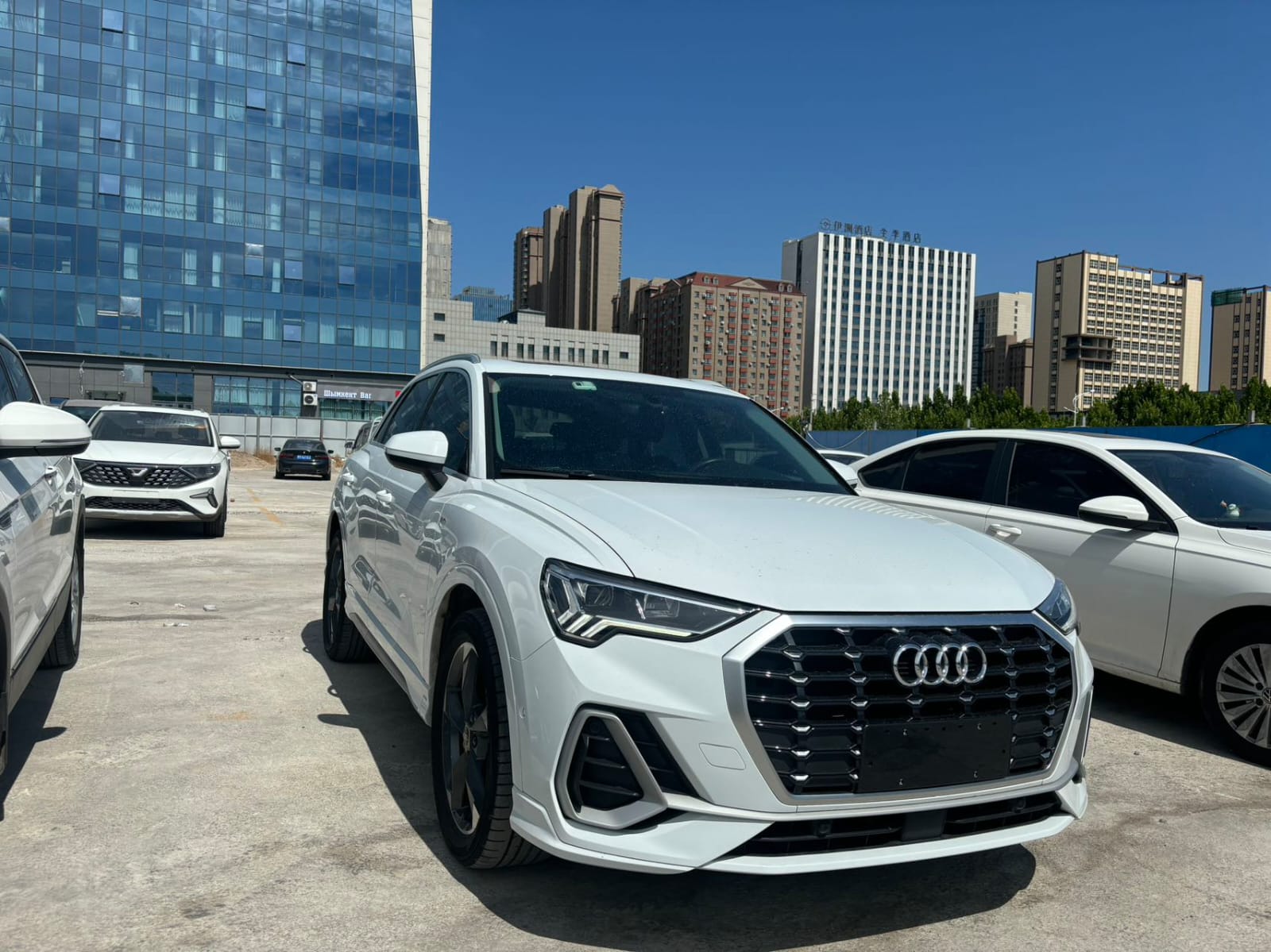 Audi Q3