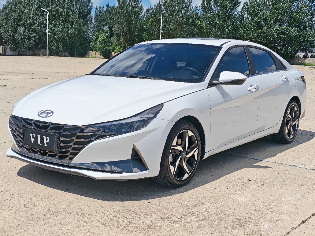 Hyundai Elantra 1.5L CVT GLX Elite Edition