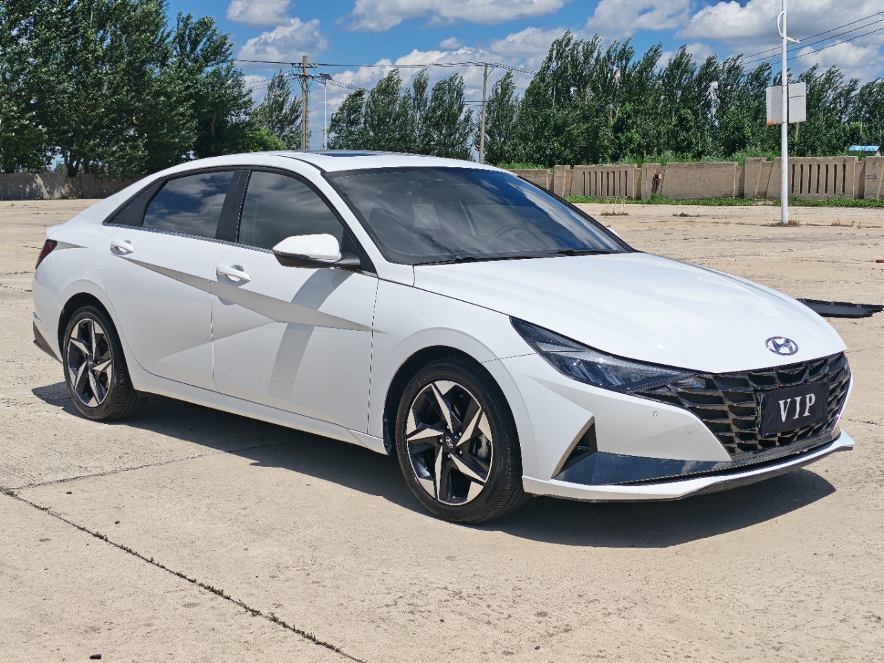 Hyundai Elantra 1.5L CVT GLX Elite Edition
