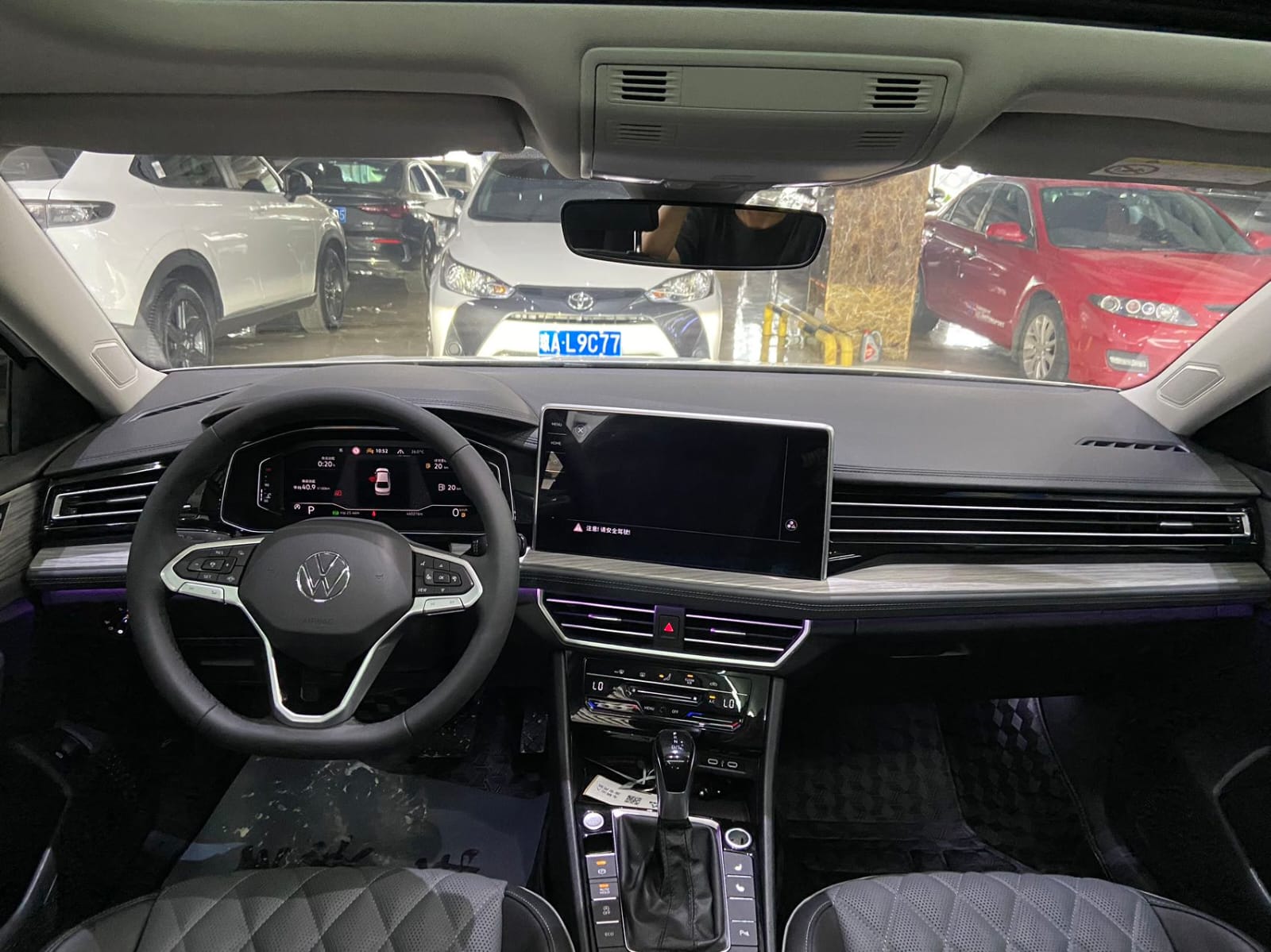 Volkswagen Sagitar 280TSI DSG Overpass Plus Edition