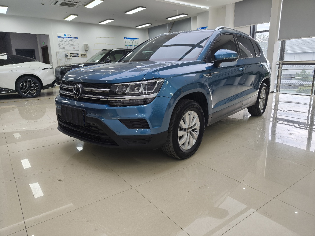 Volkswagen Tharu 1.4T