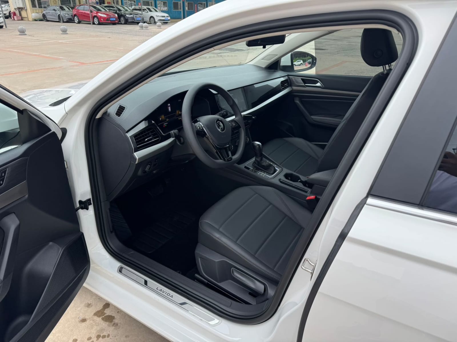 Volkswagen Lavida 1.5L Automatic