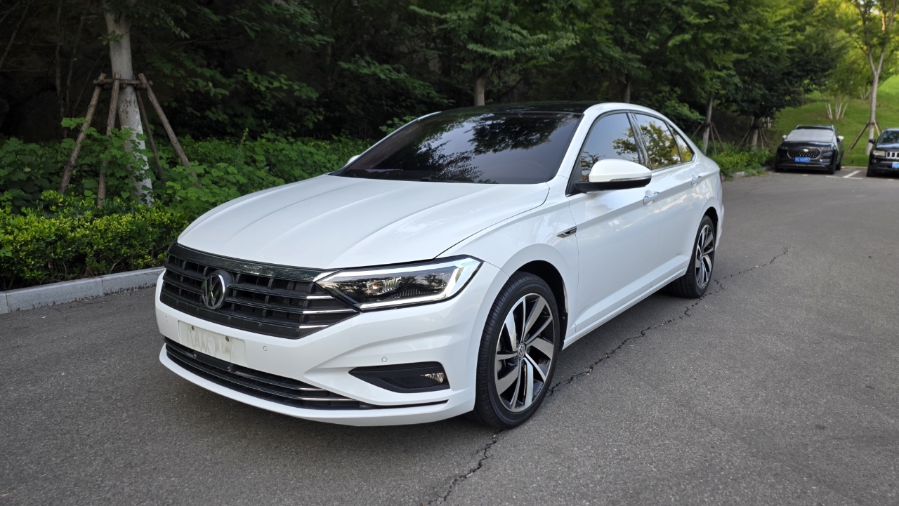 Volkswagen Sagitar 280TSI DSG Premium Edition