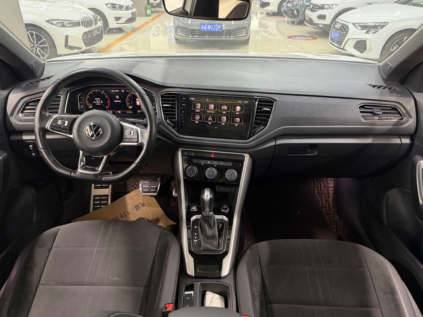 Volkswagen T-Roc Tango 280TSI R-Line Pro Plus